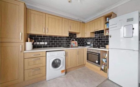 2 bedroom flat to rent - Photo 5