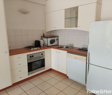 FULLY FURNISHED SPACIOUS UNIT - Photo 1