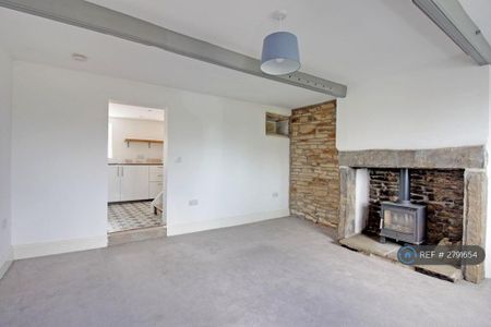 2 bedroom terraced house to rent - Photo 3