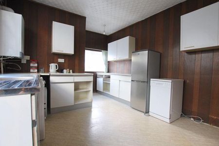 5 bedroom terraced house to rent - Photo 5