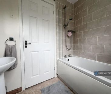 1 bedroom semi-detached house to rent - Photo 1