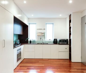 9D Collins Street, Beaconsfield NSW 2015 - House For Rent | Domain - Photo 5