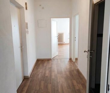 Berndorf- Zentrale Wohnlage! 2-Zimmerwohnung mit Balkon - Foto 3