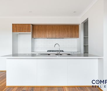 47 Margaretta Circuit, Mickleham VIC 3064 - House For Rent | Domain - Photo 4