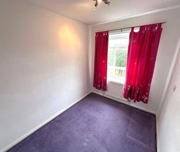 3 bedroom end of terrace house to rent - Photo 3