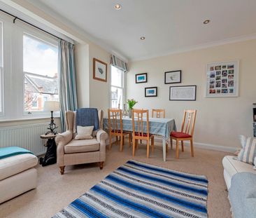 2 Bed Flat, Earlsfield, SW18 - Photo 1