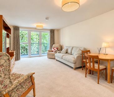 1 bedroom retirement property to rent - Photo 5