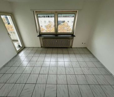 schön geschnittene 3 Zimmer Wohnung mit Balkon In Ludwigshafen Mitte - Photo 1