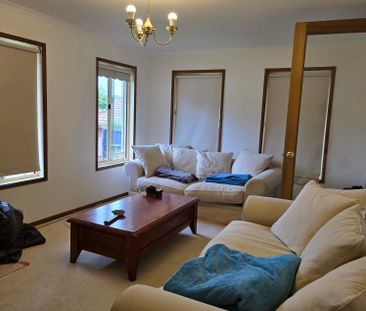 Narre Warren - Photo 1