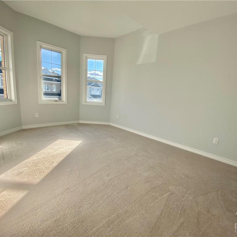 For Lease - 924 WHIMBREL Way, Barrhaven, Ontario - Photo 1