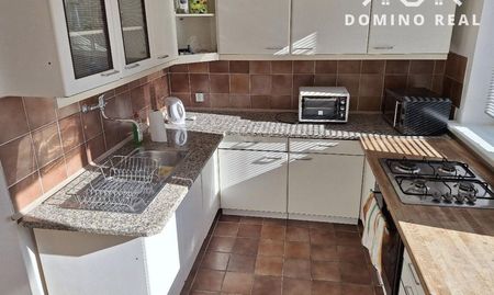 2-izbový byt s balkónom na prenájom - Photo 3