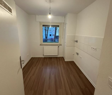 Sanierte 2-Zimmer-Wohnung in Essen mit Balkon - Photo 5
