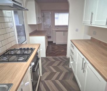 3 bedroom detached house to rent - Photo 6