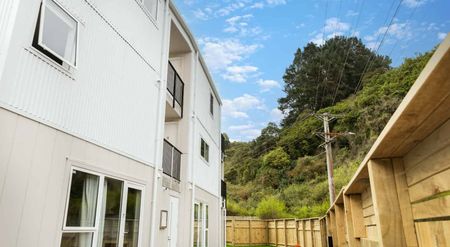 1 Bedroom new build - Available Now! - Photo 3