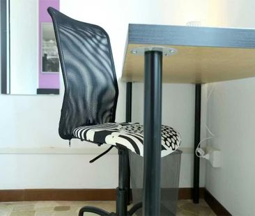 Via Salvatore Barzilai, Milan, Lombardy 20146 - Photo 4