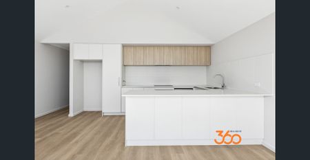 Brand new beach side home! - Photo 4