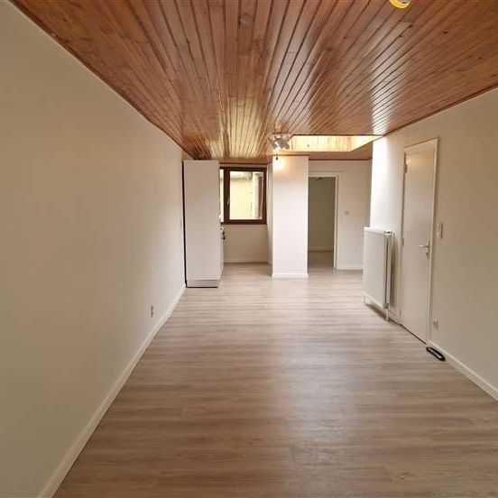 Appartement te huur - Photo 1