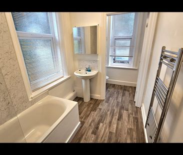 2 Bed Flat, Bennett Road, LS6 - Photo 4