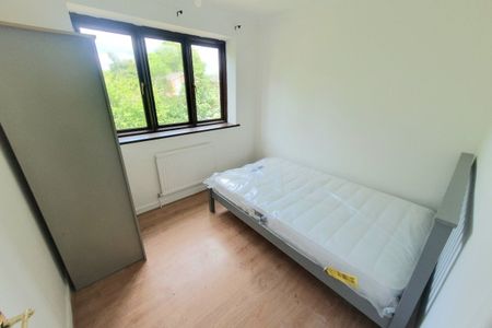 Salter Avenue - Photo 4