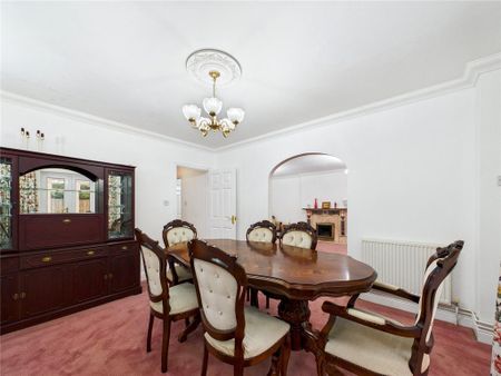 5 bedroom detached house to rent - Photo 5