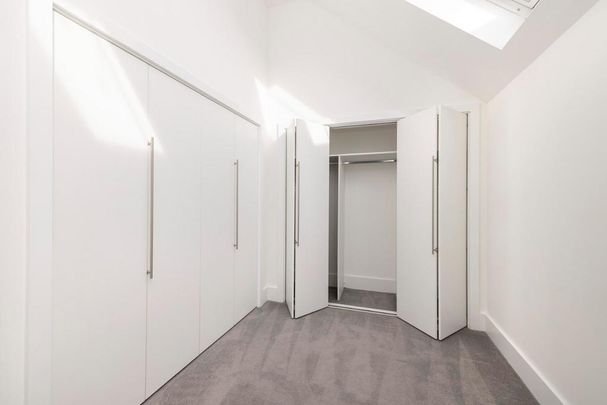 3 bedroom flat to rent - Photo 1