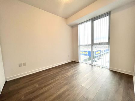 For Lease - 10 Honeycrisp Crescent Unit# 615, Vaughan, Ontario - Photo 4