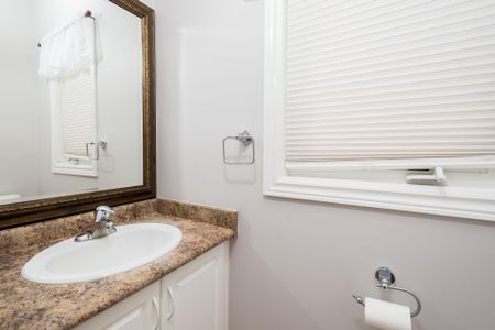 For Lease - 61 St Victor Drive, Vaughan, Ontario - Photo 5