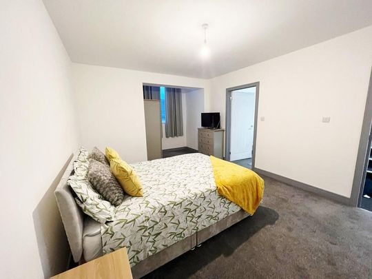 House share to rent - Photo 1