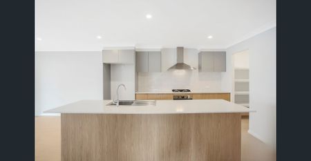 Duplex Close to the Golf Course - Photo 4