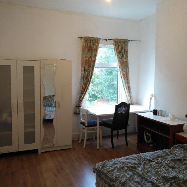 3 bedroom house share to rent - Photo 1