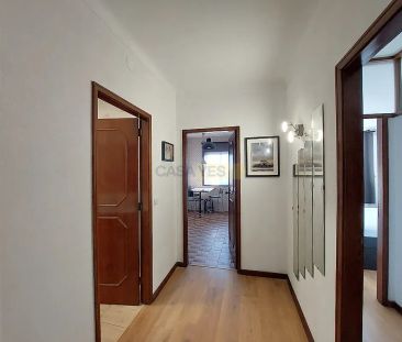 Apartment T2 in Mafamude e Vilar do Paraíso, Vila Nova de Gaia - Foto 1
