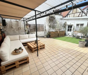 Lichtdurchflutete Altbauwohnung mit Terrasse für stilvolles Stadtleben - Foto 2