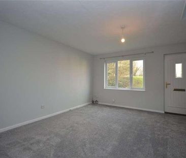 Kerry Close, Ramleaze, Swindon, SN5 - Photo 4