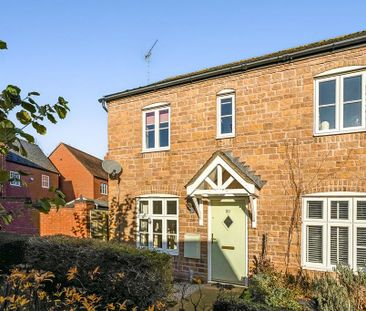 2 bedroom end of terrace house to rent - Photo 1