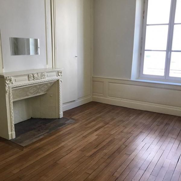 APPARTEMENT 3 pièce(s) - 83m² - Photo 1