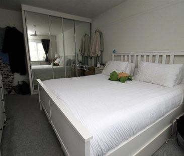 3 bedroom bungalow to rent - Photo 3