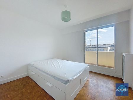 Apartment - Photo 2
