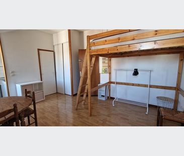 Appartement à Louer à LILLE 500 € - Photo 1