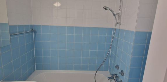 "1-Zimmerwohnung nähe Kleinbasler Rheinufer" - Photo 2