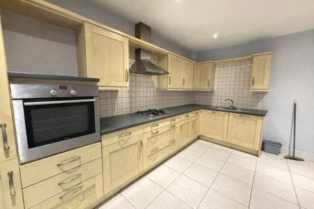 Providence Park, Southampton - Photo 4