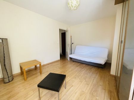 Location Appartement 1 pièce 25m² PAU 64000 - Photo 2