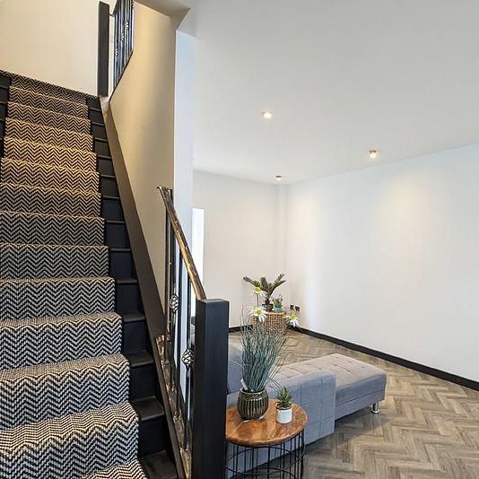 2 bedroom terraced house to rent - Photo 1