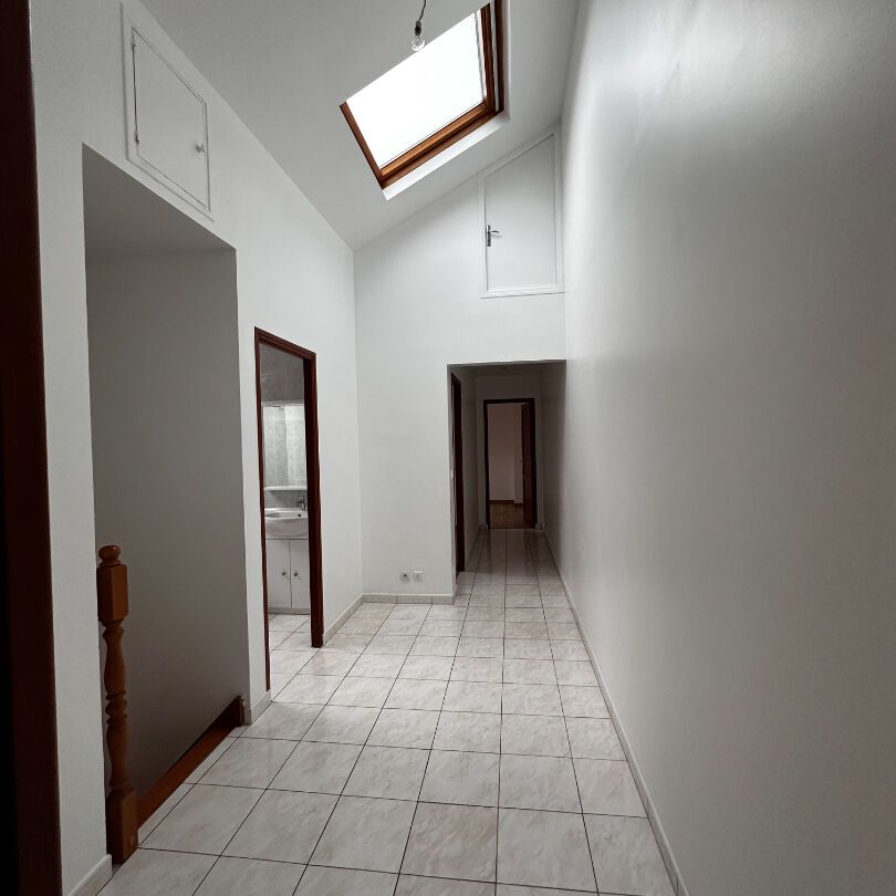 Maison Nanterre 4 pièce(s) 102.73 m2 - Photo 1