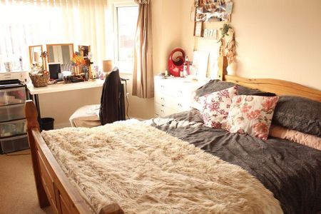 5 bedroom house share to rent - Photo 3