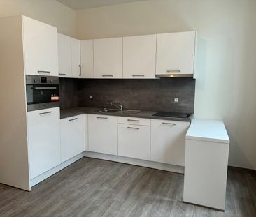 1-slpk-appartement / volledig vernieuwd / goede ligging - Photo 2