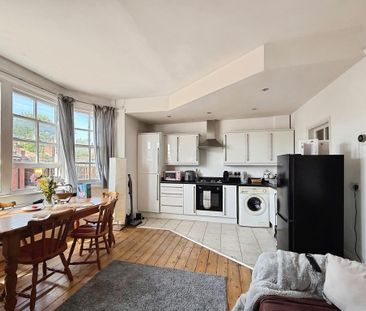 2 bedroom maisonette to rent - Photo 6