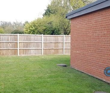 1 bedroom in a house share to rent - Photo 6