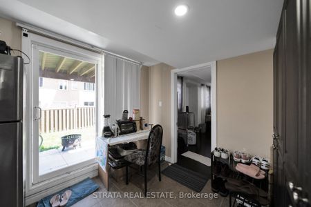 For Lease - 41 Muskox Drive Unit# Basement Primary Bedroom, Toronto, Ontario - Photo 2