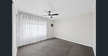 Spacious Family Home in Miners Rest - Perfect for Horse Racing Enthusiasts - Photo 5