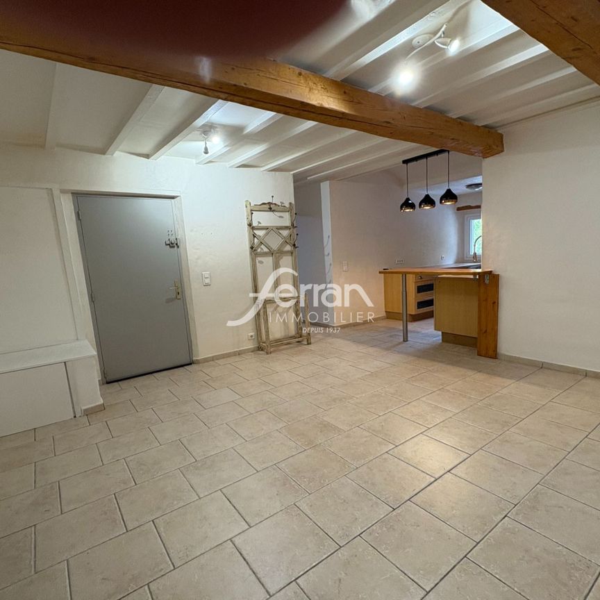 Location Appartement 2 pièces 42m² SALERNES 83690 - Photo 1
